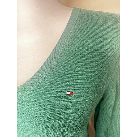 Tommy Hilfiger Sweater Small Petite Green Flag Logo V-Neck Pima Cotton - Picture 2 of 7